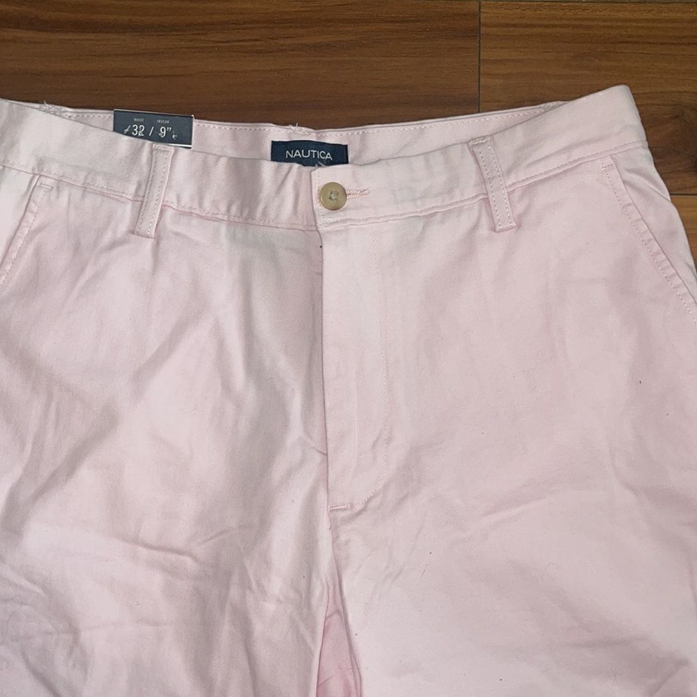 Nautical 9 inch NWT chino shorts - Picture 2 of 5
